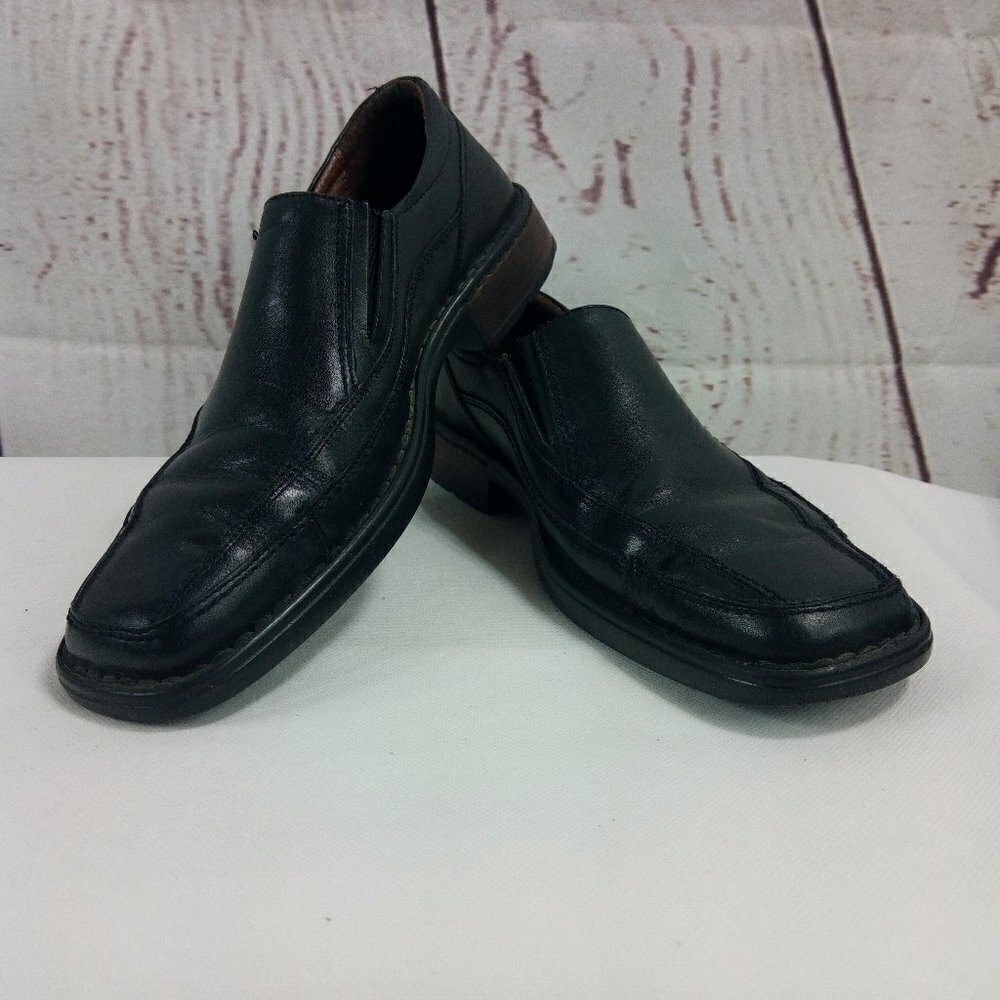 Natha Studio Black Leather Slip On Loafer Shoes